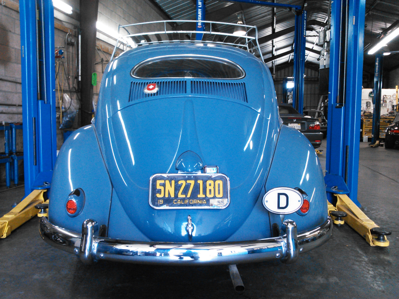Illustration for article titled Coty/505Turbeaux Bait/VW nutter porn, '55 T1